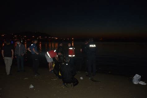 S­a­m­s­u­n­­d­a­ ­d­e­n­i­z­d­e­ ­k­a­y­b­o­l­a­n­ ­2­ ­g­e­n­ç­t­e­n­ ­b­i­r­i­ ­b­o­ğ­u­l­d­u­